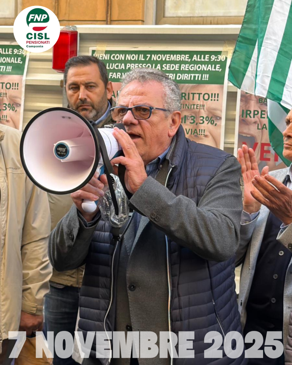 Presidio dinanzi Palazzo Santa Lucia: il resoconto